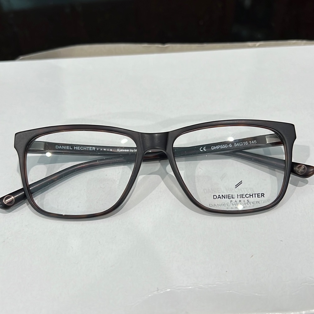 Brand New Authentic Daniel Hechter Glasses including original Case & Wipe